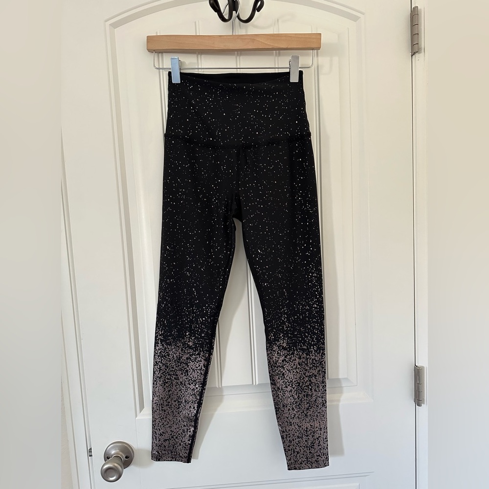 Beyond Yoga Speckled Ombre Leggings
